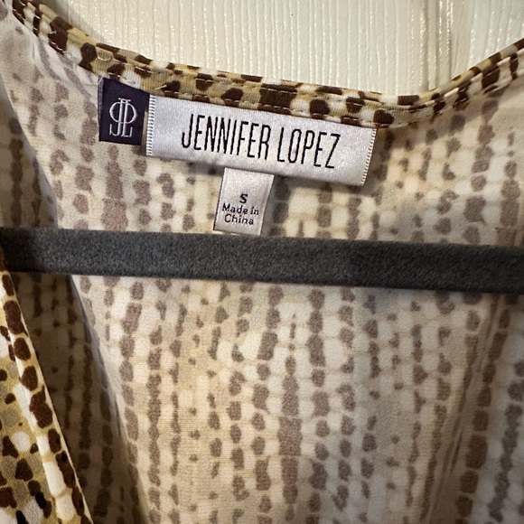 Women’s Faux-Wrap Dress - Picture 6 of 7